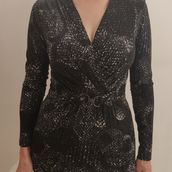 Seventy (Italy) Long Sleeves Formal Dress ✳️✳️✳️ - Picture 3 of 8